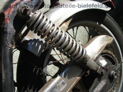 Honda_CB_550_F_Four_Doppel-Scheibenbremse_vorn_-_wie_CB_350_400_500_F_Four_93.jpg