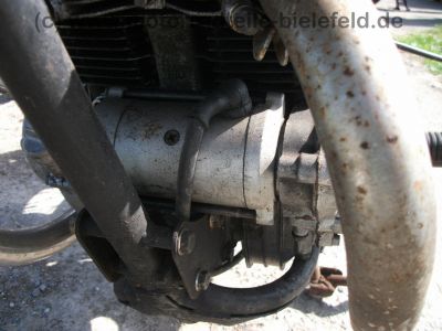 Honda_CB_200_Twin_mint-lila_Speiche_-_wie_CB_CM_CJ_125_185_250_350_360_K_G_T_Twin_C_76.jpg