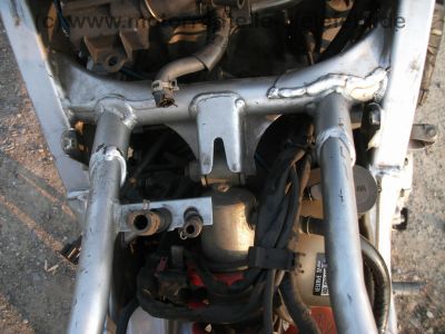 Honda_CBR_600_F_PC25_blau_CRASH_-_wie_CB_CBF_400_600_1000_PC23_PC31_114.jpg