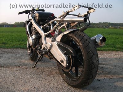Honda_CBR_600_F_PC25_blau_CRASH_-_wie_CB_CBF_400_600_1000_PC23_PC31_118.jpg