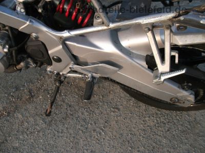 Honda_CBR_600_F_PC25_blau_CRASH_-_wie_CB_CBF_400_600_1000_PC23_PC31_124.jpg