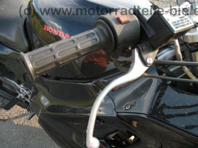 Honda_CBR_600_F_PC19_ABM_Superbike_Lenker_Umbau_mit_Gabelbruecke_Stahlflex_Sportheck_-_wie_PC23_39.jpg