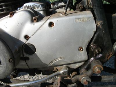 Yamaha_XS_400_2A2_blau-weiss_Twin_-_wie_XS_250_1U5_XS_360_1U4_XS_400_SE_4G5_44.jpg