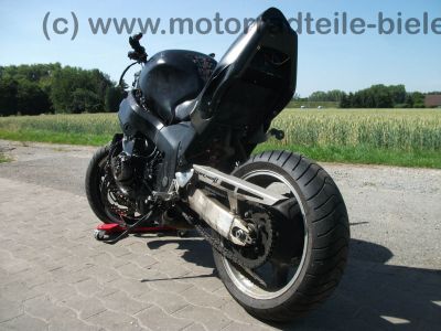 Honda_CBR_1100_XX_SC35_Fighter_Heck_LSL_Superbike_IXIL_EXTREM_Shorty_Auspuff_-_wie_X11_X-Eleven_SC42_45.jpg