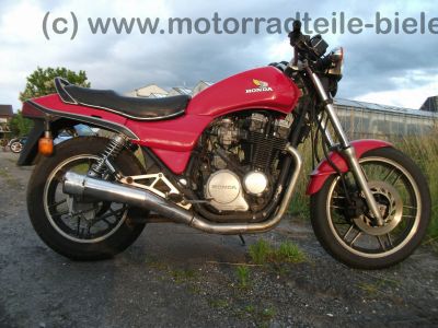 Honda_CBX_650_E_RC13_rot_nackt_-_wie_CB_CBX_550_650_750_SC_F_F2_PC04_RC17_62.jpg