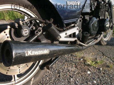 Kawasaki_KZ_400_J_schwarz_Tacho_defekt_4-Zylinder_-_wie_GPZ_Z_KZ_305_400_500_550_E_UT_LTD_55_.jpg