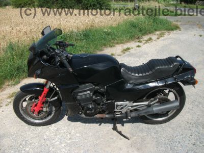 Kawasaki_GPZ_750_R_schwarz_ZX750G_-_wie_ZX_GPX_GPZ_600_750_900_R_A_B_C_D_E_F_G_44.jpg