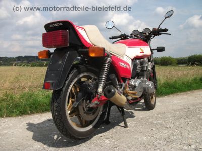 Honda_CB_900_F2_Boldor_SC01_Harro_Nico_Bakker_Auspuff_4in1_Motot_Italia_Rasten_Giuliari_Sitz_22.jpg