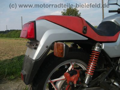 Suzuki_GS_550_M_Katana_silber-rot_Stahlflex_orig__Auspuff_DGM_38634_S_-_wie_GS_500_550_D_E_L_25.jpg