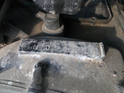 Suzuki_GSX_550_EF_GN71D_tuerkis_orig__Auspuff_-_wie_GSX_400_500_550_600_F_E_ES_EF_64.jpg