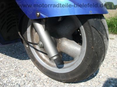 MBK_Skyliner_YP_125_SE02_blau_-_wie_Yamaha_Majesty_Maxster_Cygnus_Thunder_SE03_SE05_XQ_XC_125_150_250_32.jpg