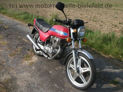 Honda_CB_250_N_rot-blau_original_-_wie_CM_CB_250_400_450_T_N_C_55.jpg