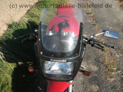 Kawasaki_GPZ_600_R_rot_ZX600A_Streetfighter_Wrack_-_wie_GPZ_GPX_ZX_500_600_750_900_R_A_B_C_73.jpg