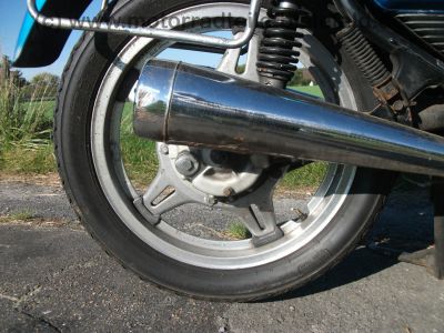 Honda_CX_500_blau_original_Ur-Guelle_Extras_Gepaecktraeger_-_wie_CX_500_650_C_E_PC01_PC06_109.jpg