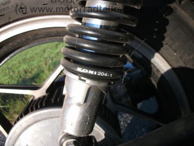 Honda_VF_750_C_Magna_RC09_gelb_Crash_-_wie_VF_500_700_750_1100_S_F_C_RC21_RC28_V35_V45_V65_Sabre_Interceptor_139.jpg