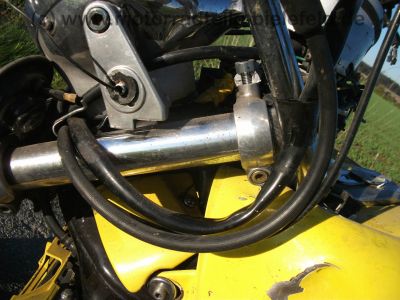 Honda_VF_750_C_Magna_RC09_gelb_Crash_-_wie_VF_500_700_750_1100_S_F_C_RC21_RC28_V35_V45_V65_Sabre_Interceptor_35.jpg