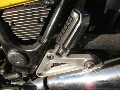 Honda_VF_750_C_Magna_RC09_gelb_Crash_-_wie_VF_500_700_750_1100_S_F_C_RC21_RC28_V35_V45_V65_Sabre_Interceptor_61.jpg