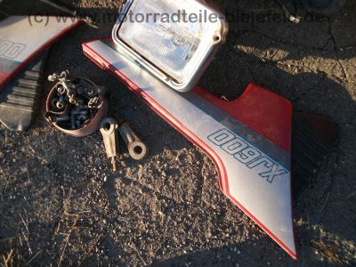 Yamaha_XJ_600_51J_Sturz_Extras_2__Lacksatz_rot_-_wie_3KM_3KN_4V8_XJ_400_550_750_900_47.jpg