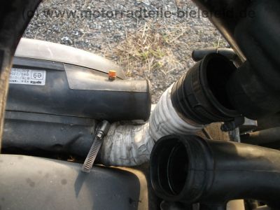 Aprilia_LEONARDO_125_150_ZD4MB_Roller_Scooter_wie_Scarabeo_Cargo_SR_50_125_150_ST_74.jpg
