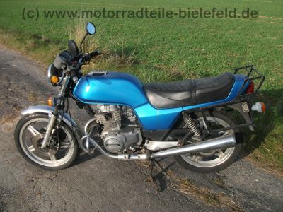 Honda_CB_400_N_32_KW_43_PS_hellblau_Krauser_Gepaecktraeger_Sturzbuegel_-_wie_CB_CM_250_400_450_T_N_C_45.jpg