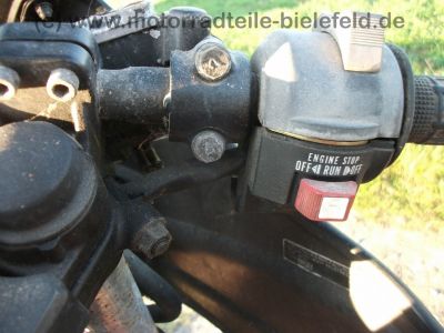 Kawasaki_GPZ_750_UT_rot_KZ_750_A1_A2_ZX_750_A_-_wie_Z_KZ_GPz_LTD_400_550_750_1100_UT_E_A_B_109.jpg
