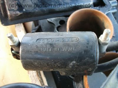 Kawasaki_GPZ_750_UT_rot_KZ_750_A1_A2_ZX_750_A_-_wie_Z_KZ_GPz_LTD_400_550_750_1100_UT_E_A_B_31.jpg