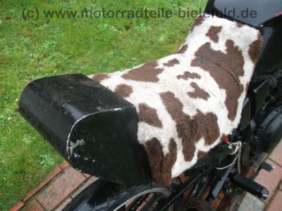 Suzuki_GSX_550_E_GN71D_Ratte_nackt_Motor_N702_-_wie_GSX_400_550_750_E_ES_EF_45.jpg