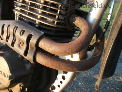 Suzuki_DR_250_S_original_schwarz_SJ42A_-_wie_GN_DR_125_250_400_500_S_SE_SP_370_93.jpg