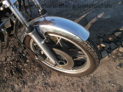 Suzuki_GS_750_E_orig__schwarz_1__Hd__Gepaecktraeger_Sturzbuegel_Breitlenker_88.jpg