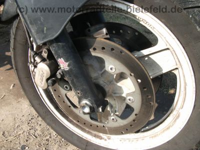 Honda_VFR_750_F_RC24_Street-Fighter_Street_Machines_Maske_Telefix_Lenker_Stahlflex_Bremsleitung_Einmann-Sitz_Joy-Tuning_Auspuff_4in1_aus_RC36_81.jpg