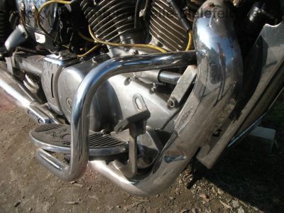 Kawasaki_VN-15_VN_1500_Vulcan_VNT50B_braun_Sissy-Bar_hohe_Scheibe_Zusatz-Scheinwerfer_Trittbretter_Airbrush_Leder_wie_VNT50A_111.jpg