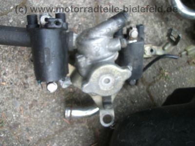 Honda_CBR_1000_F_SC21_Ersatz-Teile_spare-parts_Konvolut_-_wie_CBR_600_F_PC19_PC23_SC24_34.jpg