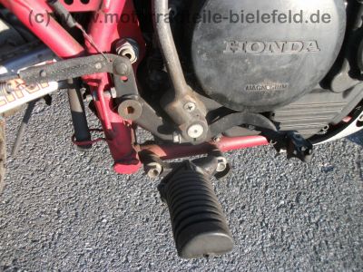 Honda_XL_600_R_Enduro_PD03_RFVC_orig__12_860Km_32kW_-_wie_XR_XL_250_R_MD11_ME06_XL_350_R_ND03_XR_XL_600_LM_RM_PD04_PE04_38.jpg