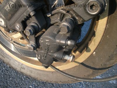 Honda_VF_750_F_RC15_HRC_Schuh_Gepaecktraeger_-_wie_VF_500_700_750_F_S_C_RC07_RC09_RC21_PC12_35.jpg