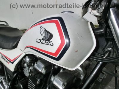 Honda_CBX_650_E_RC13_weiss_orig__Auspuff_HM_ME5_E_-_wie_CBX_550_750_F_F2_PC04_RC17_49.jpg