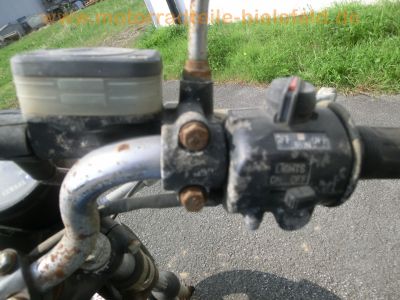 Yamaha_RD_400_1A3_original_blau_-_wie_RD_125_200_250_1A1_1A2_1A6_1E8_2R9_2V0_44.jpg