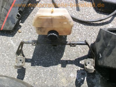 Kawasaki_GPZ_1000_RX_grau_Seitenschaden_ZXT00A_Extras_-_wie_ZX-10_ZXT00B_GPZ_900_750_R_ZX_900_A_34.jpg