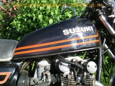 Suzuki_GS_550_E_schwarz_LED_orig__-_wie_GS_400_500_550_750_1000_D_E_L_M_19.jpg