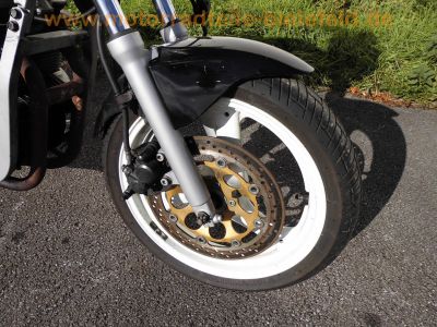 Suzuki_GS_500_E_GM51B_schwarz_mit_Jack_Daniels_Tank_-__wie_GM51A_43.jpg