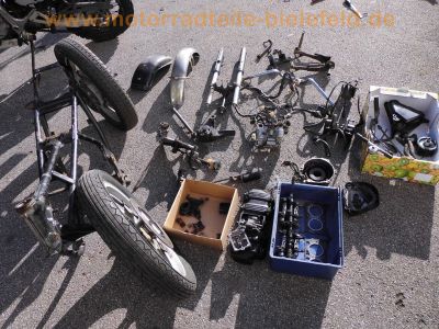 Honda_CB_750_G_Four_F2_F1_OHC_SOHC_Ersatz-Teile_spare-parts_736_ccm_Motor-Teile_3.jpg