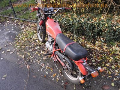 Honda_XL_250_K_rot_Twin-Shock_Enduro-Klassiker_Sturz_-_wie_CL_SL_XL_125_250_K_Scrambler_39.jpg