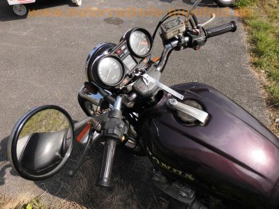 Honda_CB_750_KZ_RC01_lila_Marshall_Deeptone_Auspuff_4-1_Gepaecktraeger_-_wie_CB_900_750_F_F2_Boldor_SC01_SC09_RC04_54.jpg