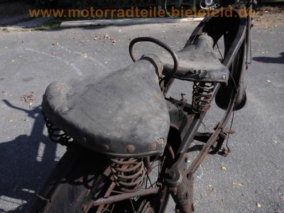 Puch_200_Oldtimer-Wrack_Bj__ca__1938_6PS_Doppelkolben-Motor_-_wie_Puch_125_150_175_220_250_350_SV_SGS_TL_TF_39.jpg