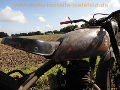 Puch_250_TF_Bj__1952_-_wie_Puch_125_150_175_200_TL_SV_SGS_TFS_48.jpg