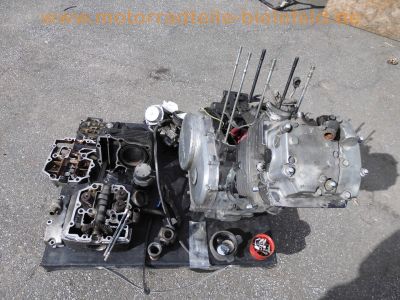 Honda_VT_700_C_RC19_Shadow_Custom_Chopper_-_wie_VT_750_C_RC14_RC29_VT_1100_C_SC18_SC23_47.jpg