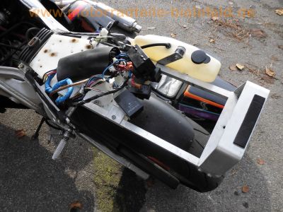 Yamaha_FZR_1000_3LE_EXUP_94_Fox_Eyes_6-Kolben-Bremse_Mono-Hoeckersitz_ABM-Rasten_Remus-Phoenix_Auspuff_-_wie_YZF_600_750_1000_R_93_.jpg