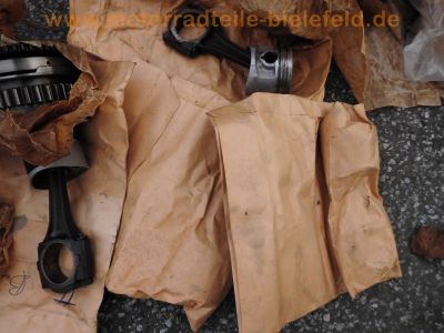 Honda_CB500Four_Ersatzteile_Motor_Zylinderkopf_Pleuel_Zylinder_Kolben_Getriebe_Dichtsatz_26.jpg