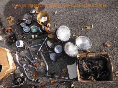 Honda_CB_500_Four_Konvolut_3x_Ersatzteile_spare-parts_-_wie_CB_350_400_500_550_750_F_Four_267.jpg