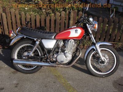 Yamaha_SR_500_48T_rot_Speichenraeder_Motor_laeuft_-_wie_SR_XT_250_500_1U6_2J4_42.jpg