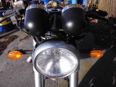 Hyosung_GT_650_NAKED_V2-Sportler_78PS_-_wie_Suzuki_SV_650_11_38.jpg